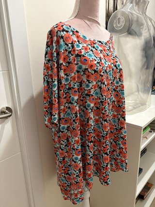 Blusón estampado floral talla única