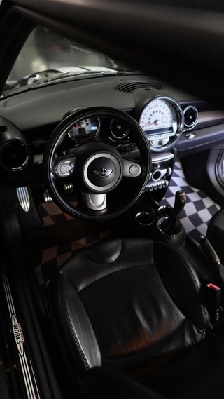 MINI JHON COOPER WORKS
