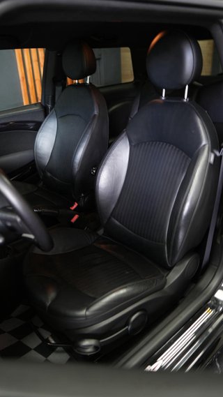 MINI JHON COOPER WORKS