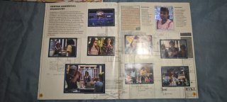 Panini Stranger Things y poster completo. Y funkos