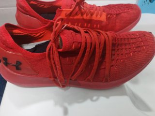 Zapatillas Under Armour Rojas