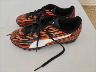 Botas de fútbol Puma Talla 33