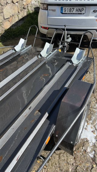 3 Balancines con guías para remolque