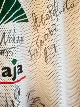 Pero Unicaja Málaga Firmada 2006