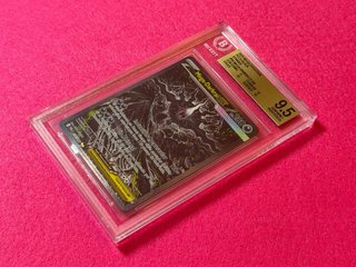 Mega Darkrai EX 116/084 Beckett 9.5 Español