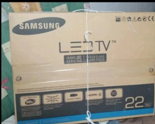 Televisor Samsung Negro 22"
