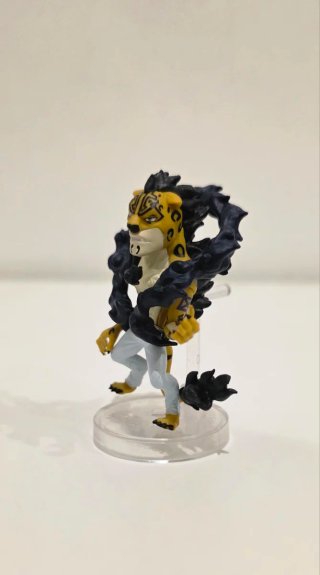 Figura Gashapon Lucci Transformado One Piece