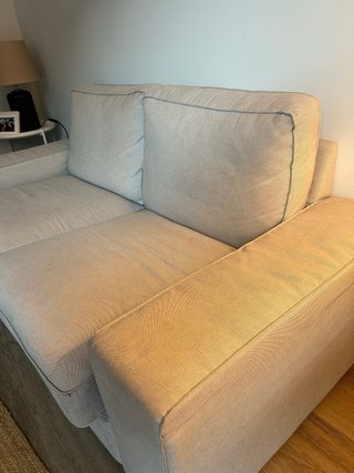 Sofá KIVIK 2 plazas gris