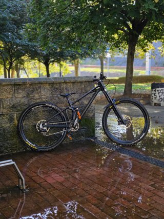 Mondraker Summum Full 29