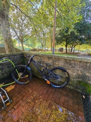 Mondraker Summum Full 29