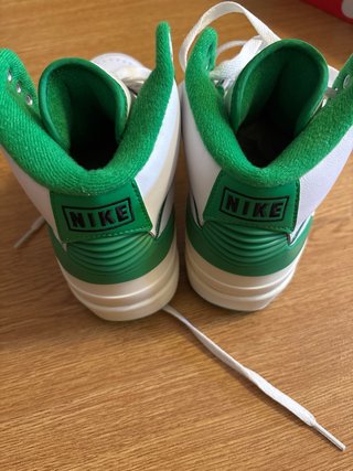 Nike Air Jordan 2 Retro GS Taglia 38 Nuove
