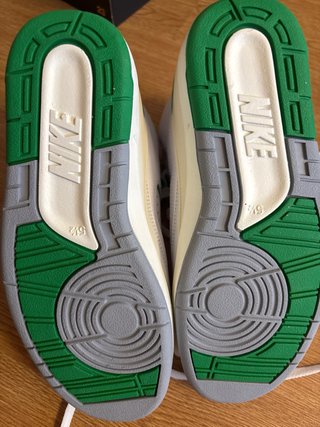 Nike Air Jordan 2 Retro GS Taglia 38 Nuove