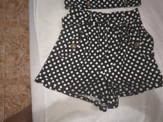 Conjunto top y pantalón lunares