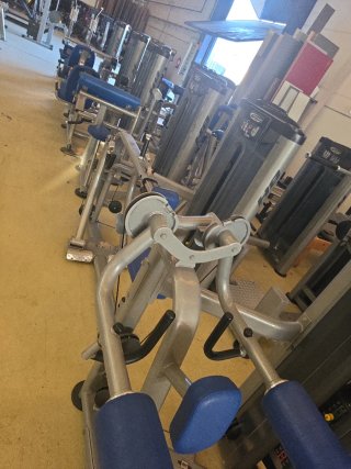 Lote completo de máquinas de gimnasio