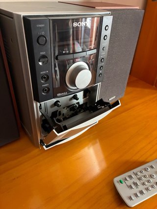 Mini cadena Sony CD/MP3