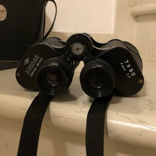 Binocolo Apinar con custodia