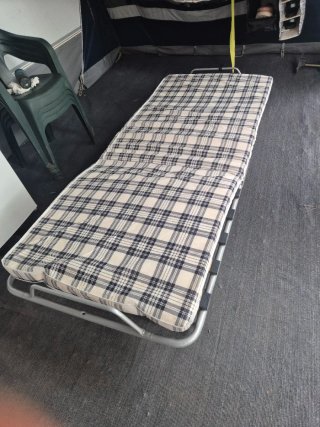 Cama Plegatín con Colchón 80 cm