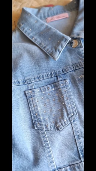 Giacca corta denim blu con strass miss Blumarine
