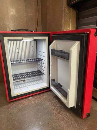 Mini Nevera Budweiser Estilo Ampli