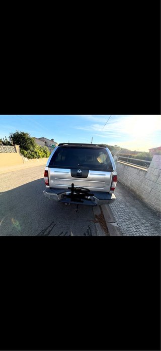 Nissan Navara 2004