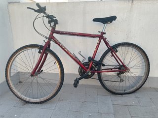 Bicicleta MTB Antigua Roja