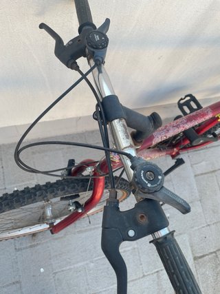 Bicicleta MTB Antigua Roja