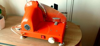 Affettatrice vintage OMRE Quick Mill arancione