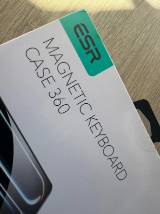 Teclado Magnético ESR iPad Air 13 (M3/M2)