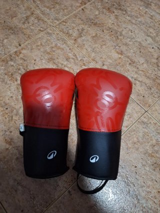 Guantes de boxeo rojos 6 oz