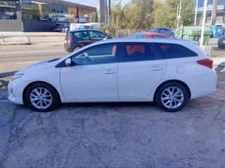 Toyota Auris touring 2015 Diesel