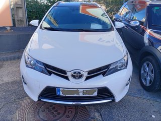 Toyota Auris touring 2015 Diesel