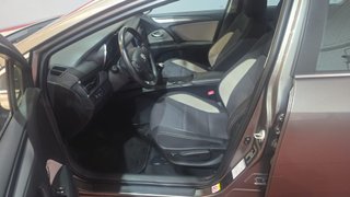 Toyota Avensis 2015