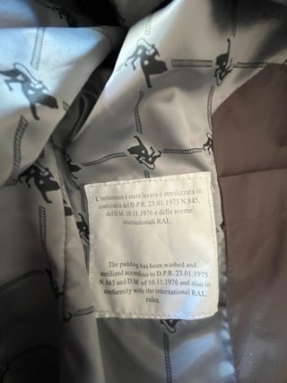 Piumino uomo marrone con cappuccio e pelliccia