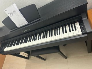 Piano Yamaha clavinova GLP-635