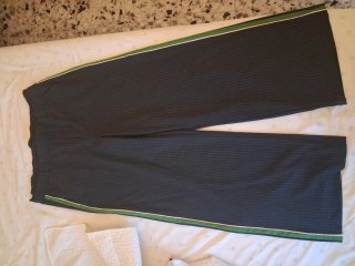Pantaloni donna a righe con banda laterale