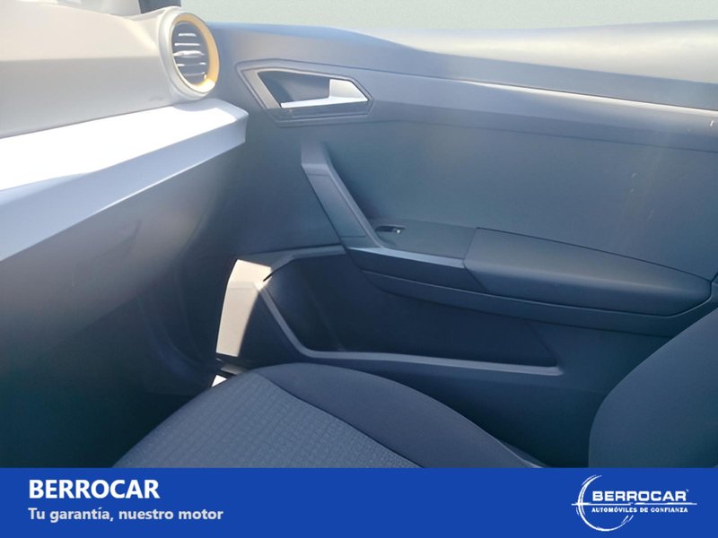 SEAT Arona 2025, foto 24