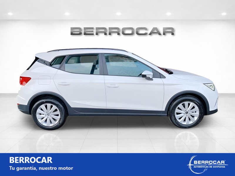 SEAT Arona 2016, foto 7