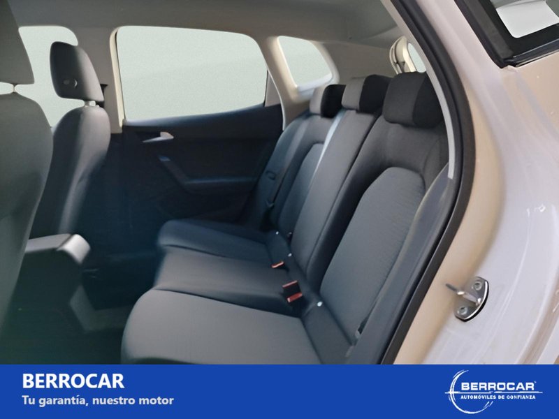SEAT Arona 2016, foto 11