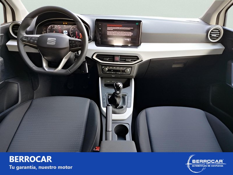 SEAT Arona 2016, foto 14