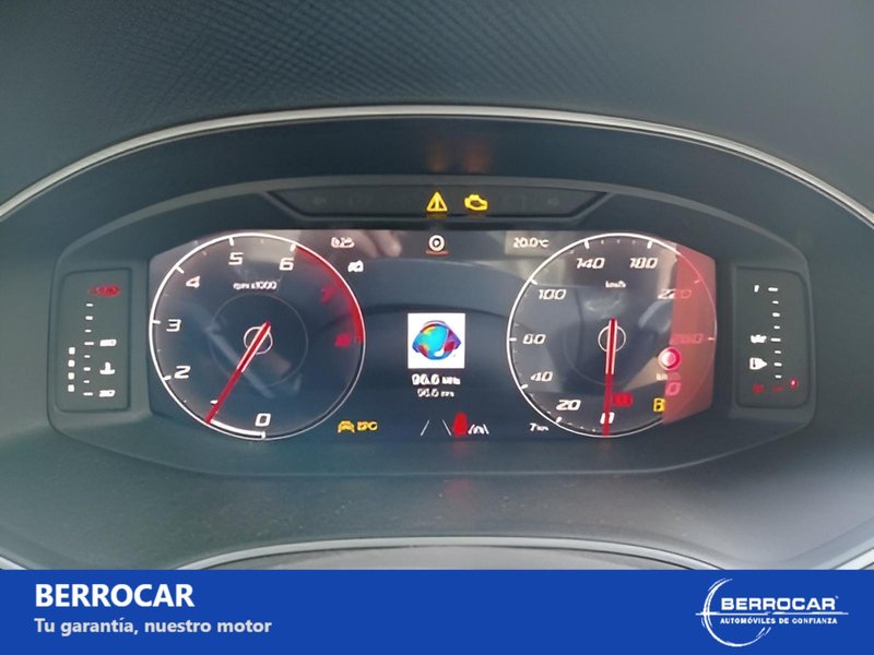 SEAT Arona 2016, foto 18