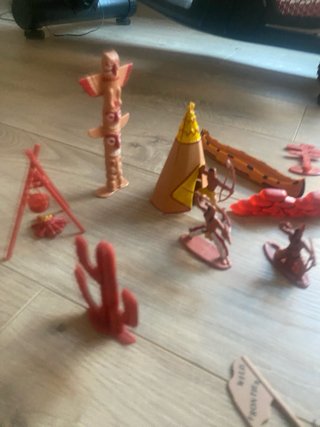 Playmobil Comisaría y Banco con Figuras