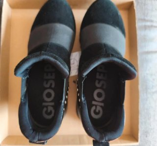 Botines negros Gioseppo t-38