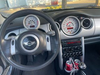 MINI Cooper 2004