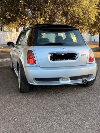MINI Cooper 2004