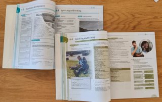 Libro para inglés  Voyage B1+. Coursebook with DVD