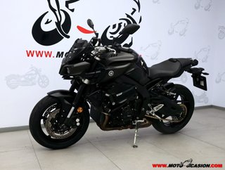 YAMAHA MT-10