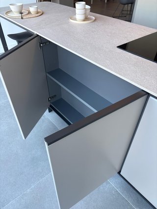 COCINA DICA EXPO -50% | ISLA+PUERTAS ESCAMOTEABLES