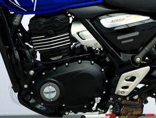 TRIUMPH SPEED 400 -APTA A2- GARANTÍA OFICIAL