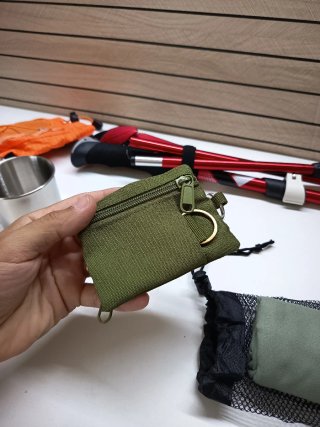 Pack Senderismo Bastones y Accesorios