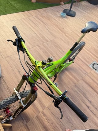 Bicicleta Enduro Ibis Carbono